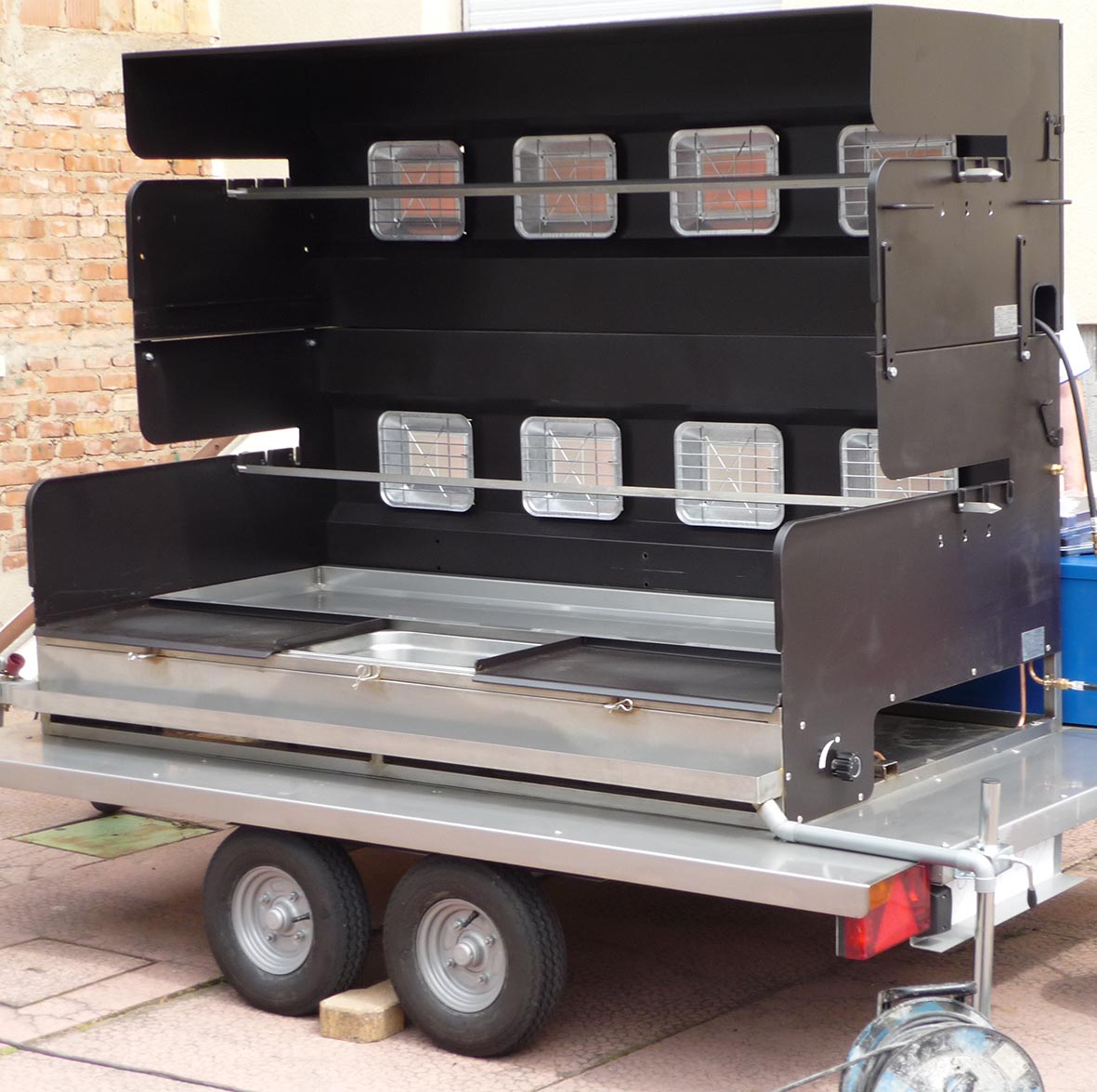 Mobigrill Vente Location De Tournebroche Barbecue M Choui Evenement Reception Cuisine Grillade Mechoui Sur Remorque Tractable Mobigrill Vente Location De Tournebroche Barbecue M Choui Evenement Reception Cuisine Grillade Mechoui Sur Remorque Tractable